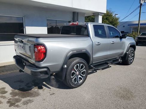 Used 2024 GMC Canyon AT4 w/ AT4 Premium Package image 8