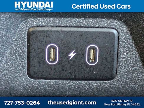 Certified 2024 Hyundai Venue Limited image 15