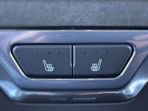 Used 2026 GMC Sierra 2500 SLT w/ SLT Premium Package image 29