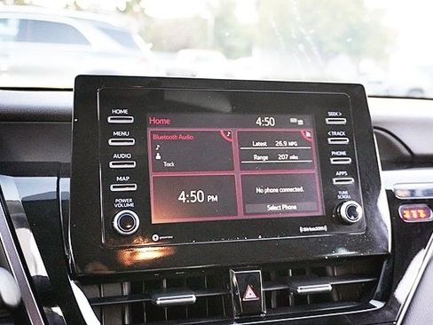 Used 2024 Toyota Camry SE image 23