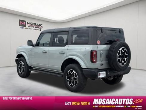Used 2024 Ford Bronco Outer Banks AWD/4WD image 5