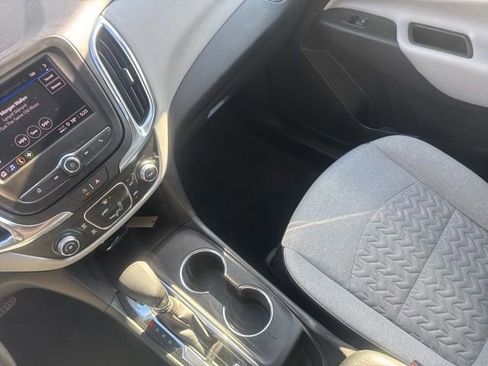Used 2024 Chevrolet Equinox LS w/ LS Convenience Package AWD/4WD image 12
