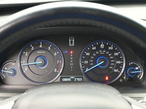 Used 2011 Honda Crosstour EX-L image 11