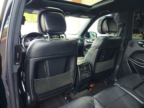 Used 2017 Mercedes-Benz GLS 550 4MATIC w/ Driver Assistance Package image 27