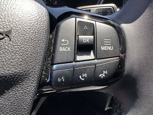 Used 2022 Ford Escape SE w/ SE Sport Appearance Package AWD/4WD image 18