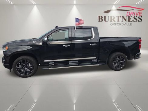 Certified 2024 Chevrolet Silverado 1500 High Country w/ High Country Premium Package AWD/4WD image 5