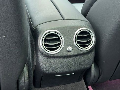 Used 2023 Mercedes-Benz E 350 Sedan image 40
