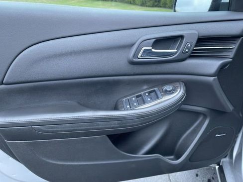 Used 2015 Chevrolet Malibu LTZ image 21