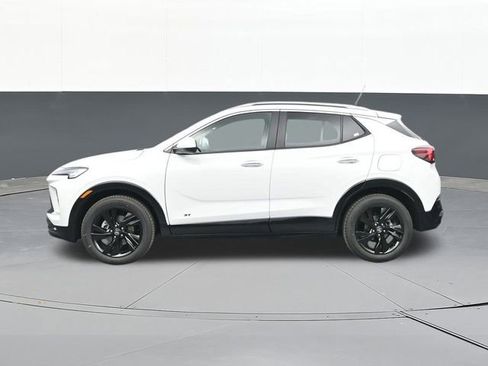 Used 2026 Buick Encore GX Sport Touring image 7