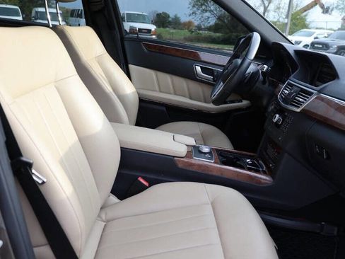 Used 2012 Mercedes-Benz E 350 4MATIC Sedan image 14