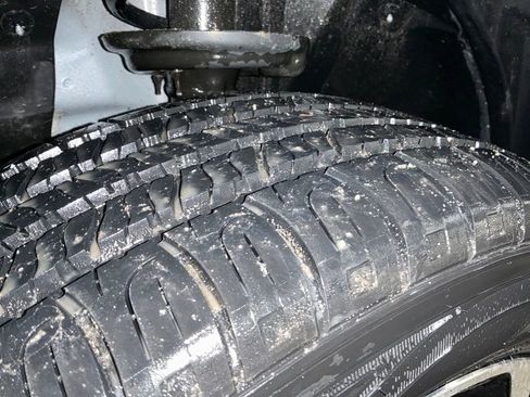 Used 2022 Jeep Compass Limited image 12