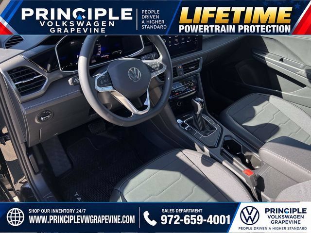 New 2027 Volkswagen Taos SE FWD image 12