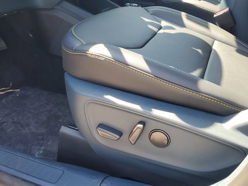 New 2025 Ford Maverick Lobo image 11