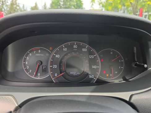 Used 2017 Honda Accord Touring image 15