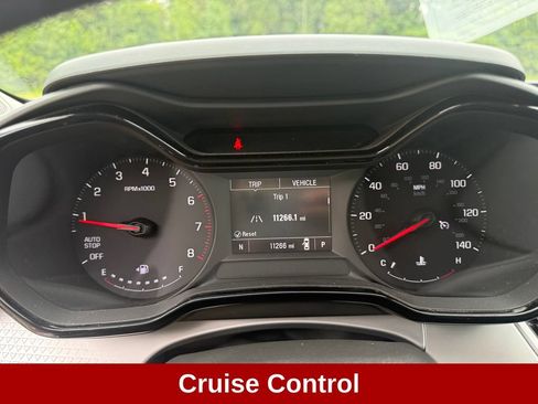 Used 2024 Chevrolet Trax LS w/ LS Convenience Package FWD image 16