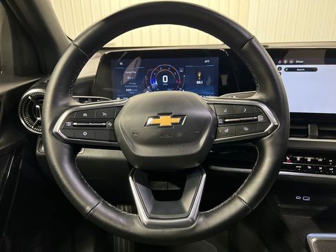 Certified 2025 Chevrolet Equinox LT w/ Safety and Technology Package AWD/4WD image 20