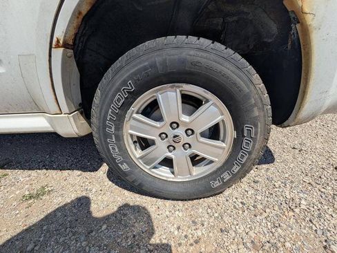 Used 2008 Mercury Mariner 4WD V6 image 14