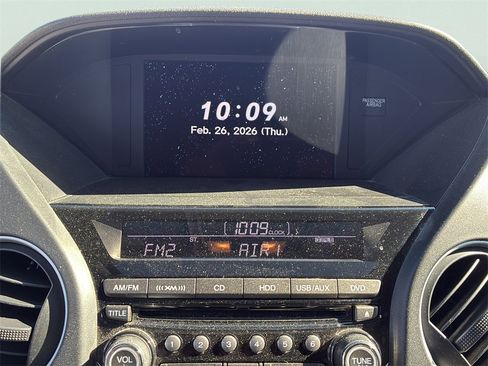 Used 2015 Honda Pilot Touring image 30