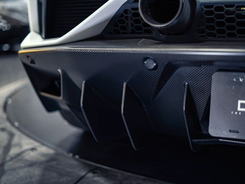 Used 2020 Lamborghini Aventador SVJ AWD/4WD image 58