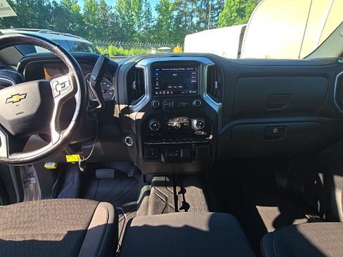Used 2019 Chevrolet Silverado 1500 LT w/ All-Star Edition AWD/4WD image 13