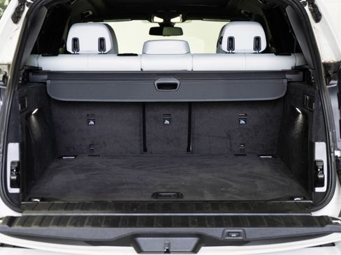 Used 2023 BMW X5 xDrive40i w/ M Sport Package image 21