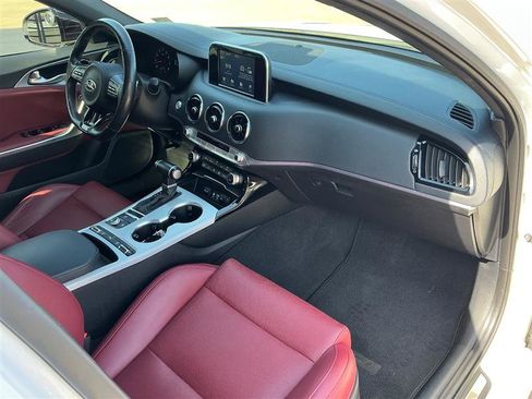 Used 2019 Kia Stinger GT AWD/4WD image 36