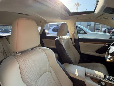 Used 2017 Lexus RX 350 FWD w/ Premium Package image 45