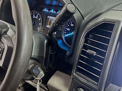 Used 2020 Ford F350 XLT w/ XLT Value Package AWD/4WD image 17