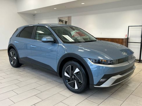 New 2026 Hyundai Ioniq 5 SEL image 5