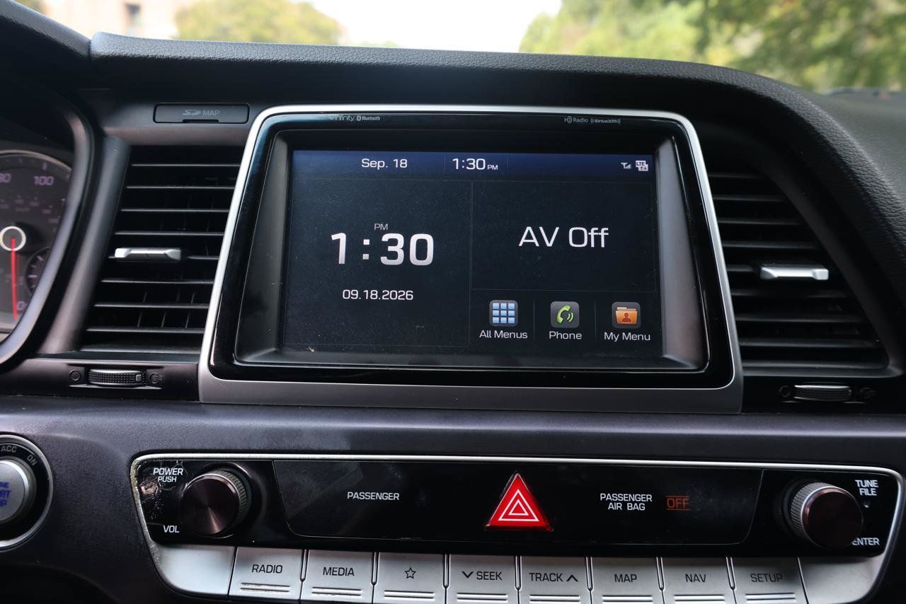 Used 2018 Hyundai Sonata Limited FWD image 36