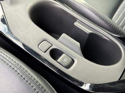 Used 2024 Toyota Corolla XSE image 27