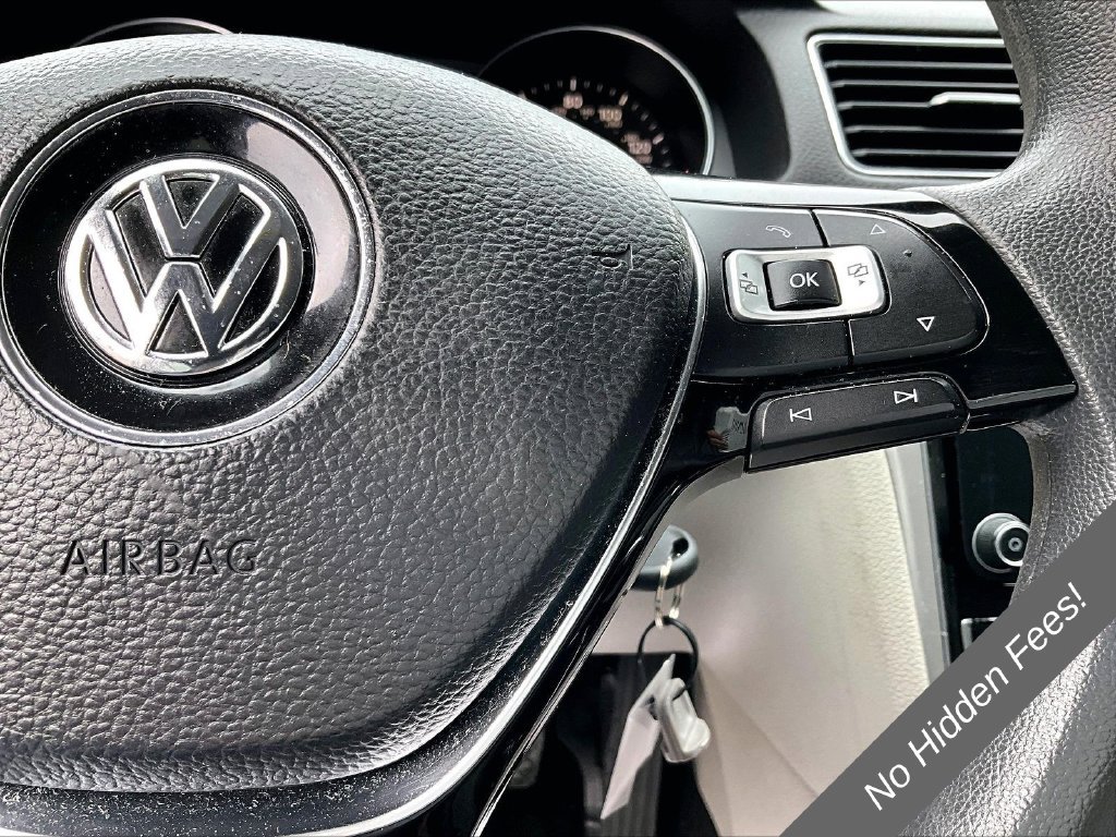 Used 2017 Volkswagen Passat 1.8T S FWD image 11
