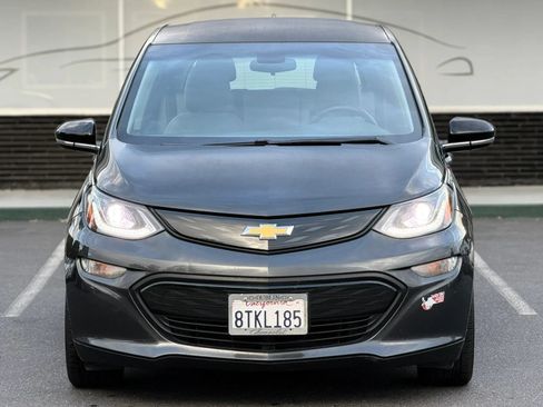 Used 2017 Chevrolet Bolt LT FWD image 2