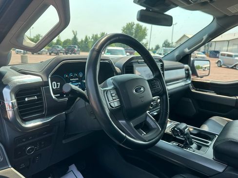Used 2022 Ford F150 Lariat w/ Equipment Group 502A High AWD/4WD image 2