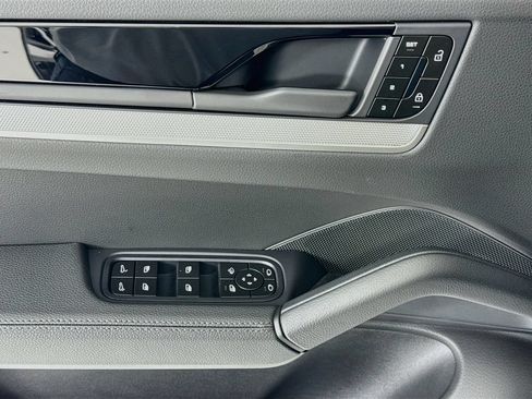 New 2026 Porsche Cayenne AWD/4WD image 11
