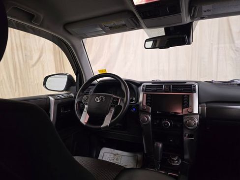 Used 2021 Toyota 4Runner SR5 image 34