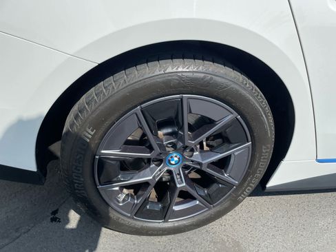 Used 2023 BMW i4 eDrive35 w/ Premium Package image 23