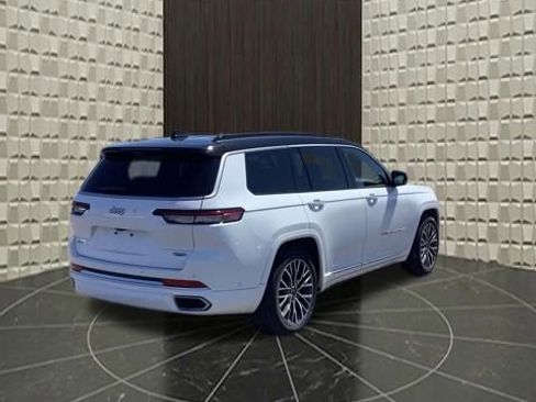 Certified 2025 Jeep Grand Cherokee L Summit AWD/4WD image 5
