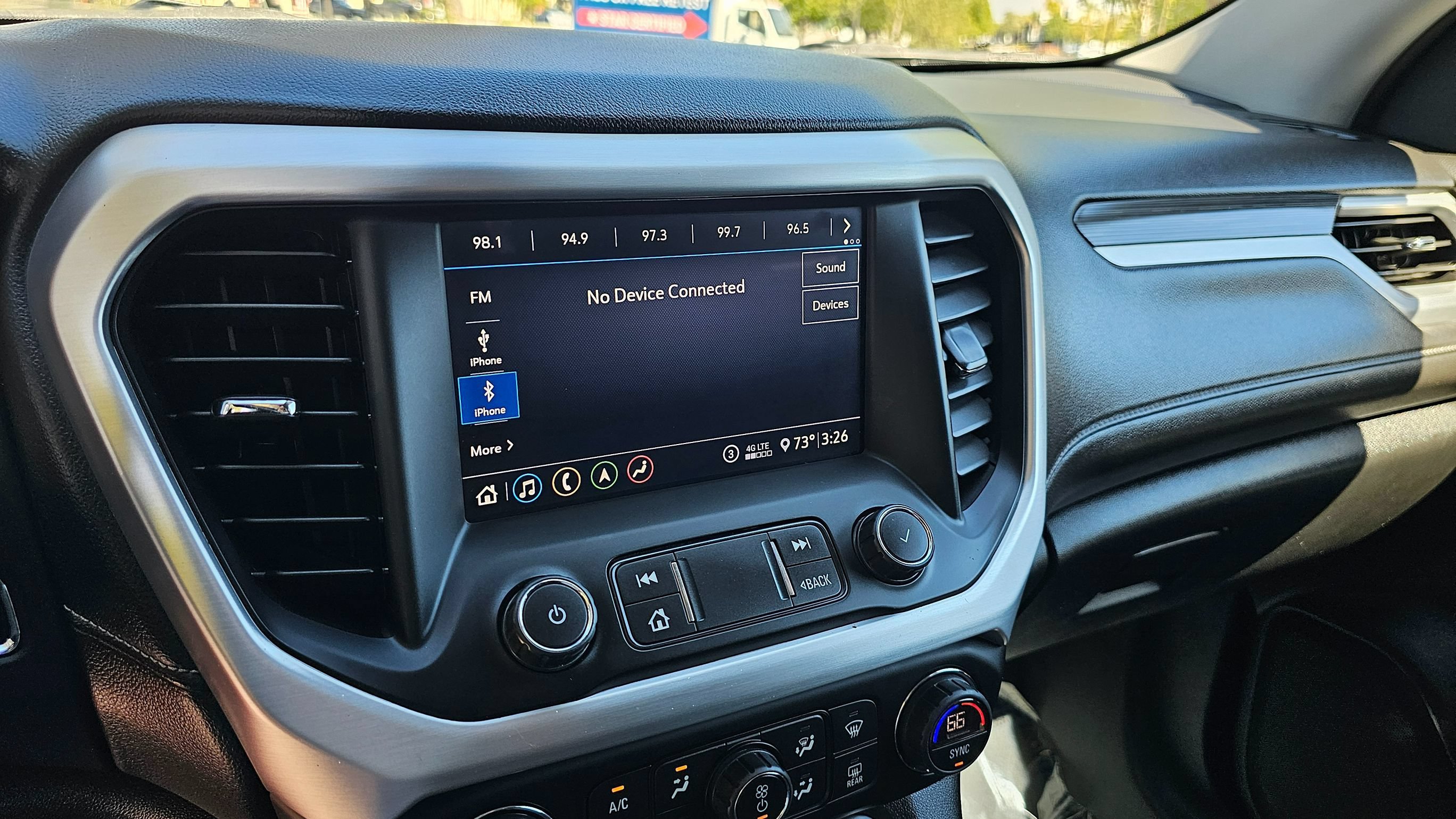 Used 2020 GMC Acadia SLT AWD/4WD image 30