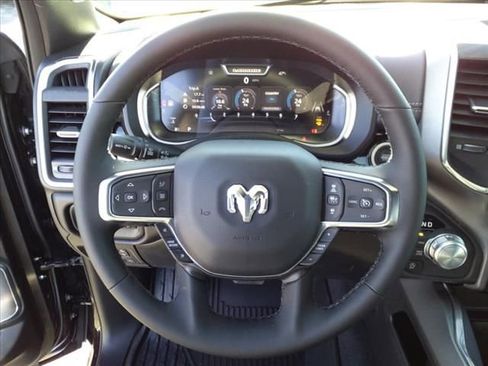 Used 2025 RAM 1500 Laramie image 10