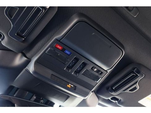 New 2026 Subaru Outback Limited AWD/4WD image 44