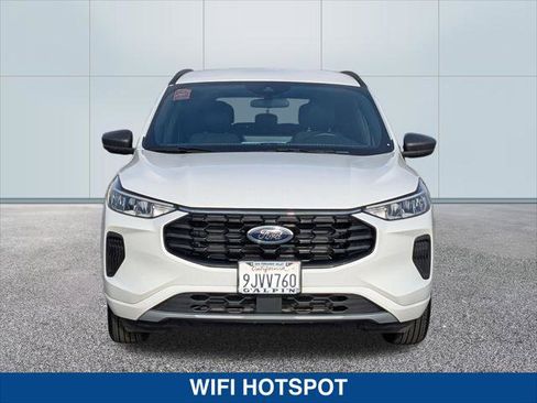 Certified 2023 Ford Escape ST-Line w/ Tech Pack #1 image 8