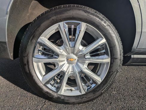 Used 2024 Chevrolet Tahoe High Country image 13