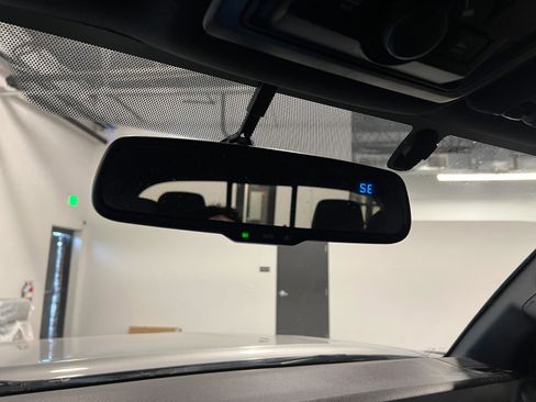 Used 2016 Toyota Tacoma TRD Off-Road image 23