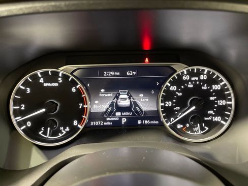 Used 2021 Nissan Rogue SV w/ Premium Package FWD image 20