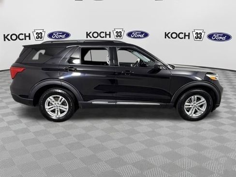 Used 2023 Ford Explorer XLT image 8