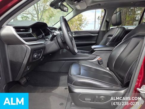 Used 2024 Jeep Grand Cherokee Limited 4xe image 3