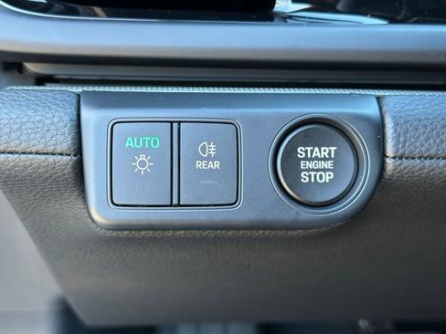 Used 2026 Porsche Panamera 4 image 32