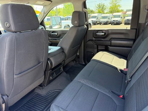 Used 2023 Chevrolet Silverado 2500 LT AWD/4WD image 29