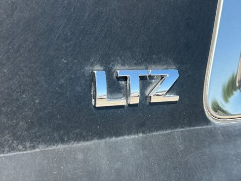 Used 2015 Chevrolet Tahoe LTZ AWD/4WD image 13